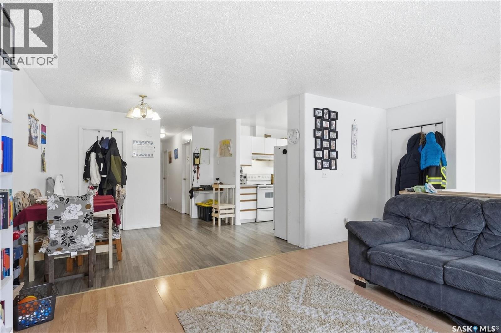 114 - 116 Barber Crescent, Saskatoon, Saskatchewan  S7M 5M7 - Photo 9 - SK030470