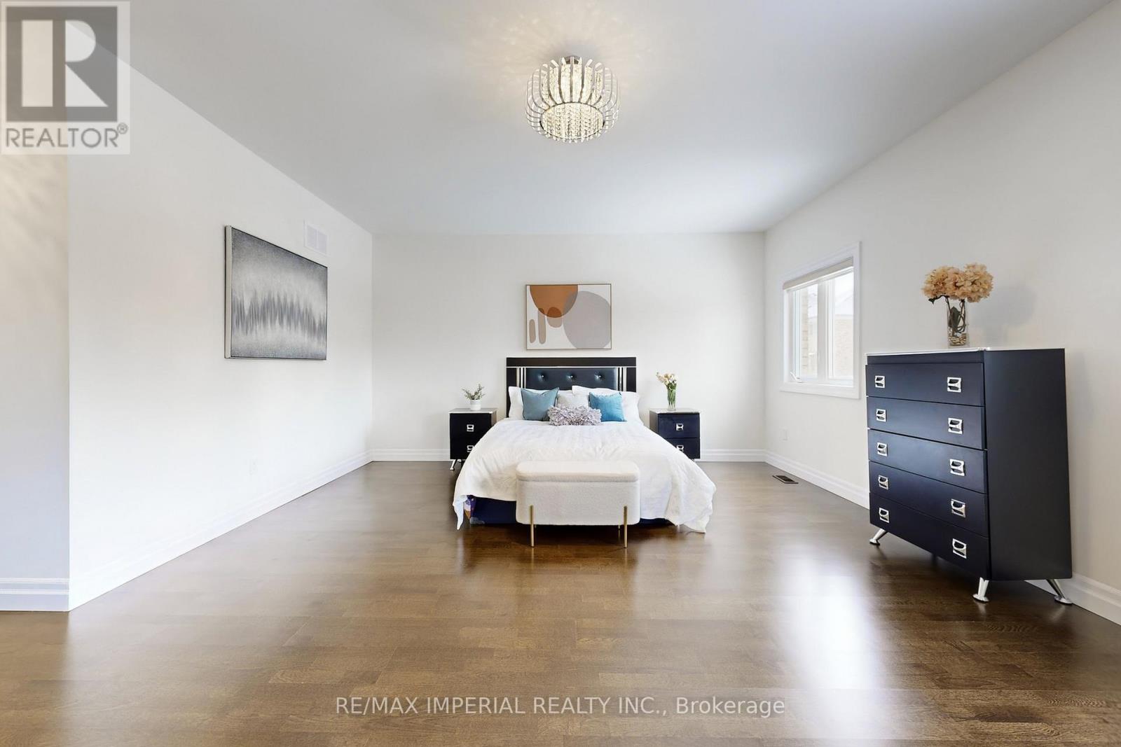 211 Touch Gold Crescent, Aurora, Ontario L4G 3X4 - Photo 23 - N12883012