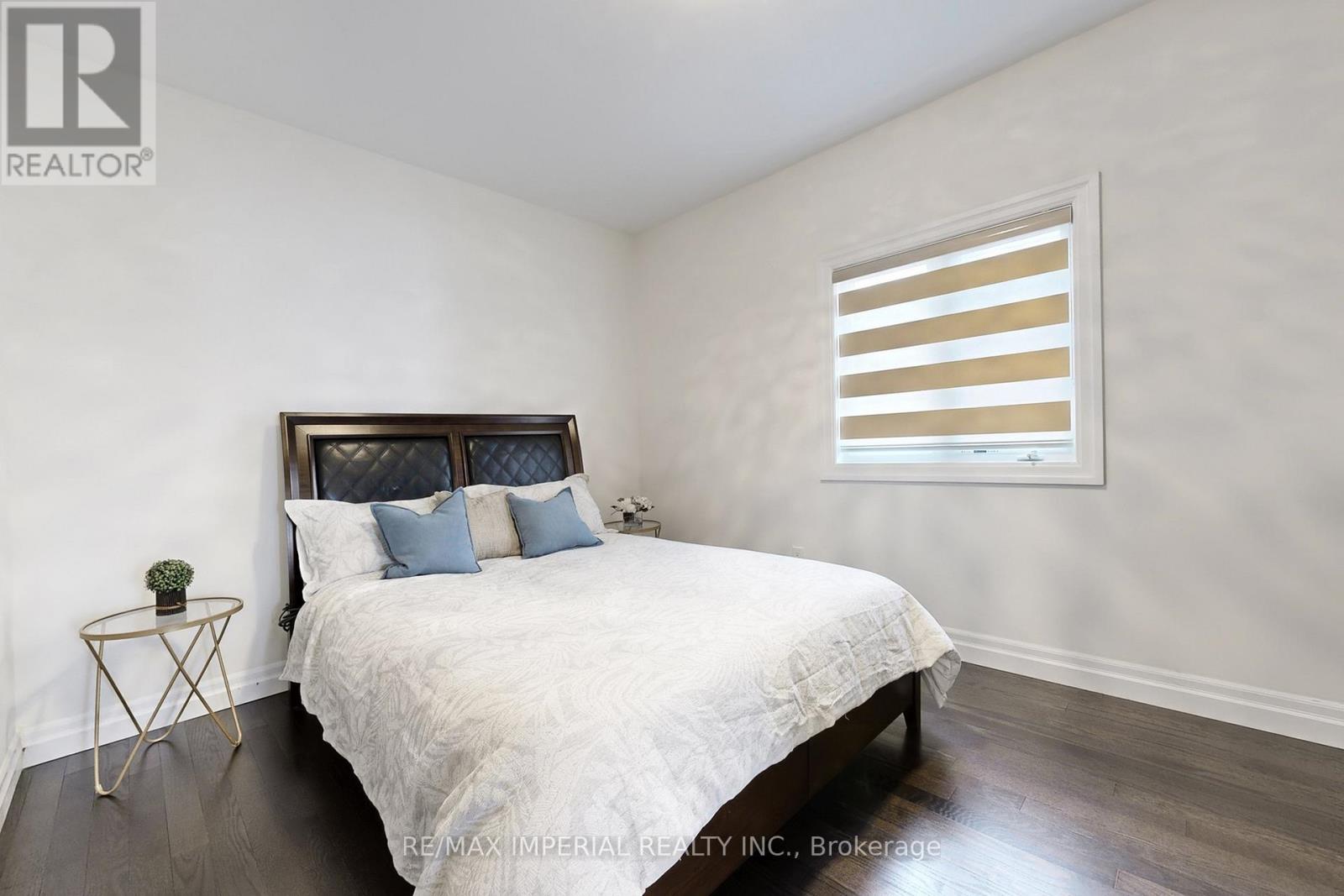 211 Touch Gold Crescent, Aurora, Ontario L4G 3X4 - Photo 27 - N12883012