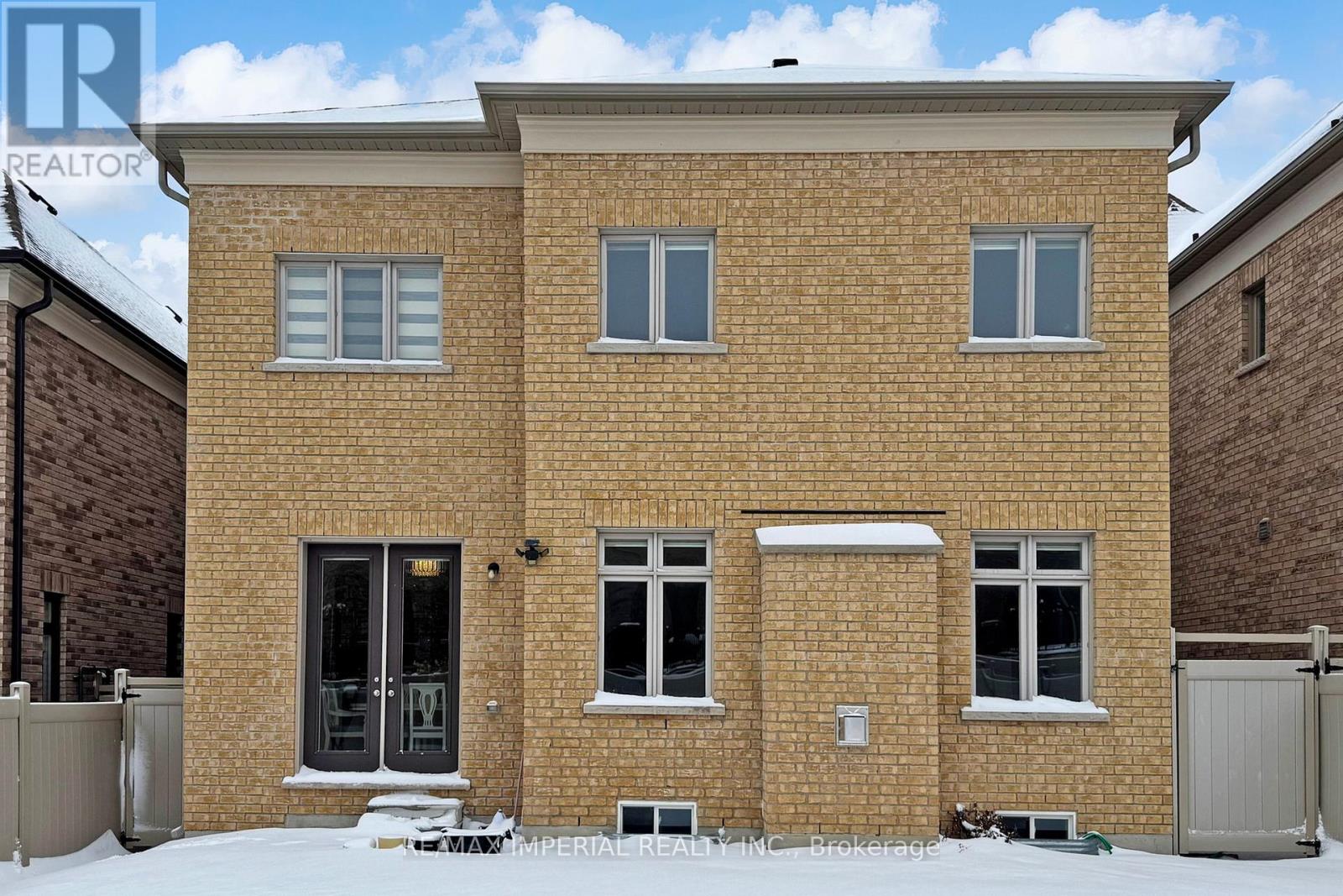 211 Touch Gold Crescent, Aurora, Ontario L4G 3X4 - Photo 47 - N12883012