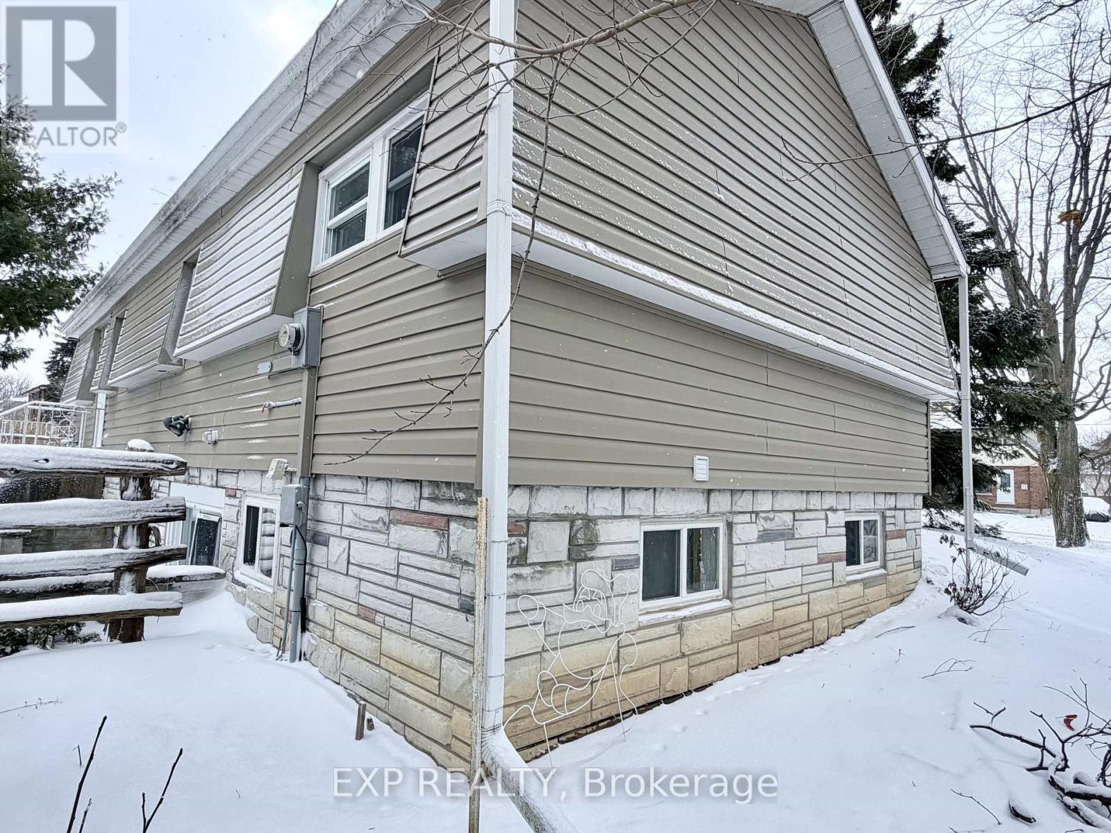 381 Nelson Street, Kincardine, Ontario  N2Z 1X7 - Photo 13 - X12721792