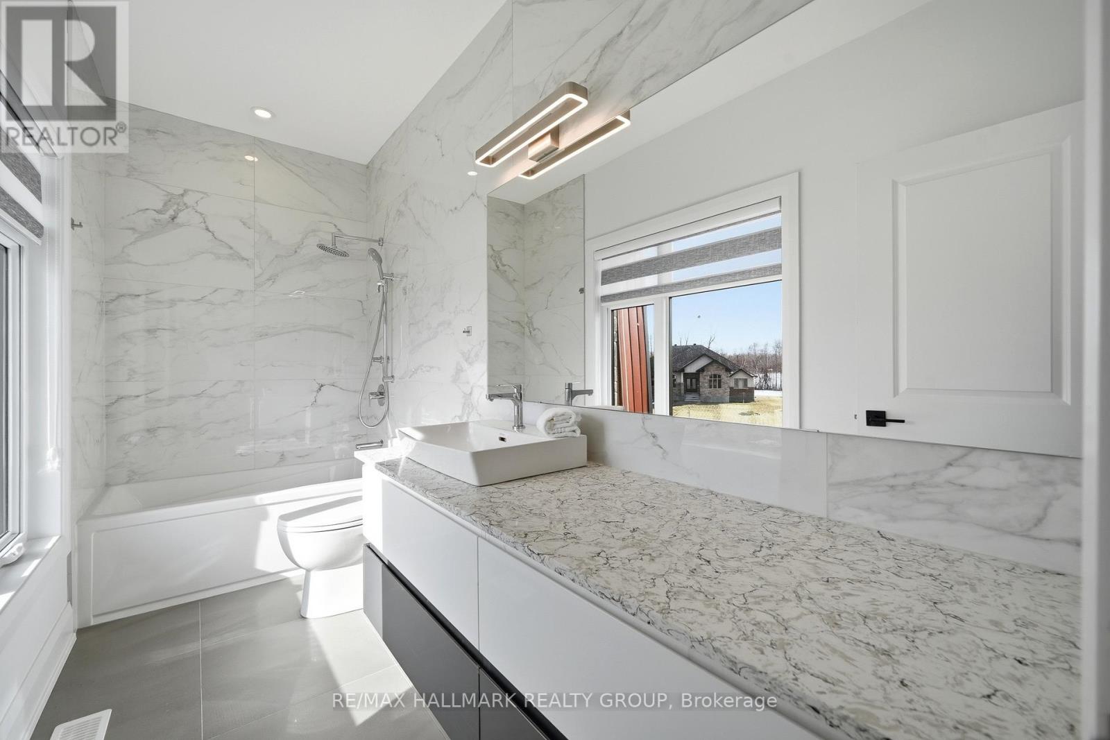 225 Summerview Terrace, Ottawa, Ontario  K4P 0E9 - Photo 37 - X12884982