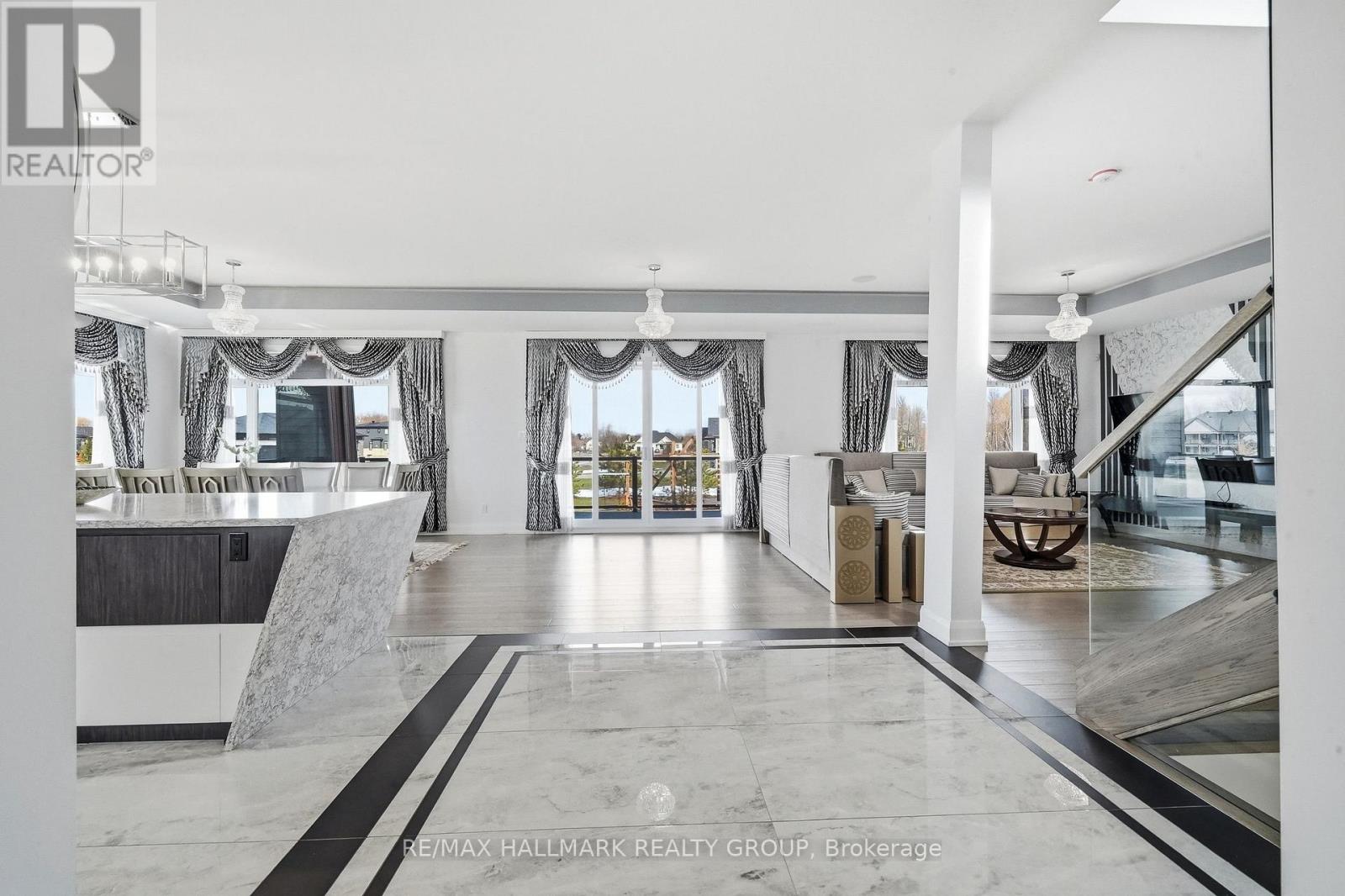 225 Summerview Terrace, Ottawa, Ontario  K4P 0E9 - Photo 4 - X12884982