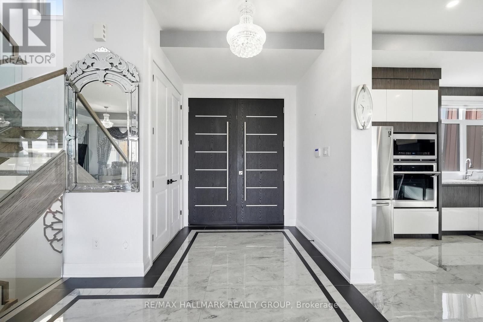 225 Summerview Terrace, Ottawa, Ontario  K4P 0E9 - Photo 5 - X12884982