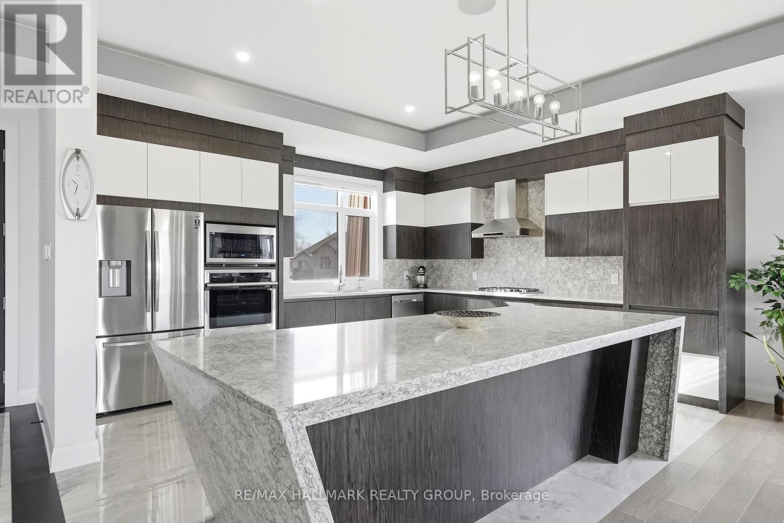 225 Summerview Terrace, Ottawa, Ontario  K4P 0E9 - Photo 6 - X12884982