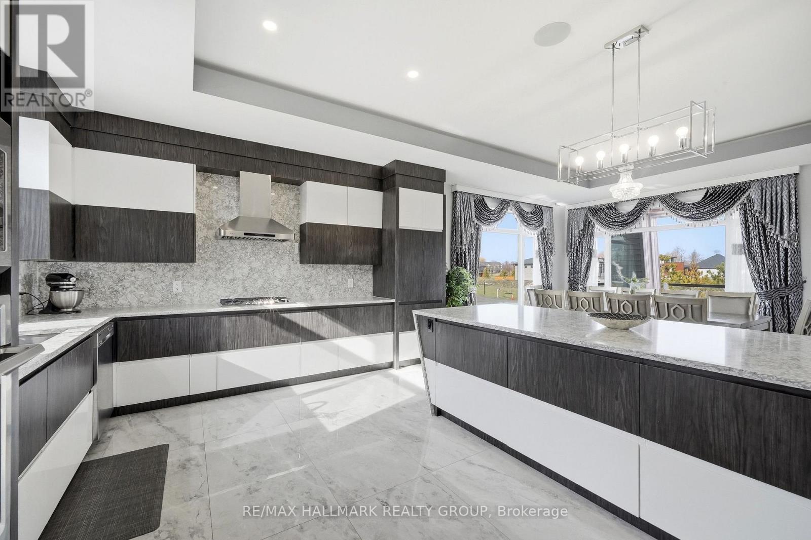 225 Summerview Terrace, Ottawa, Ontario  K4P 0E9 - Photo 9 - X12884982