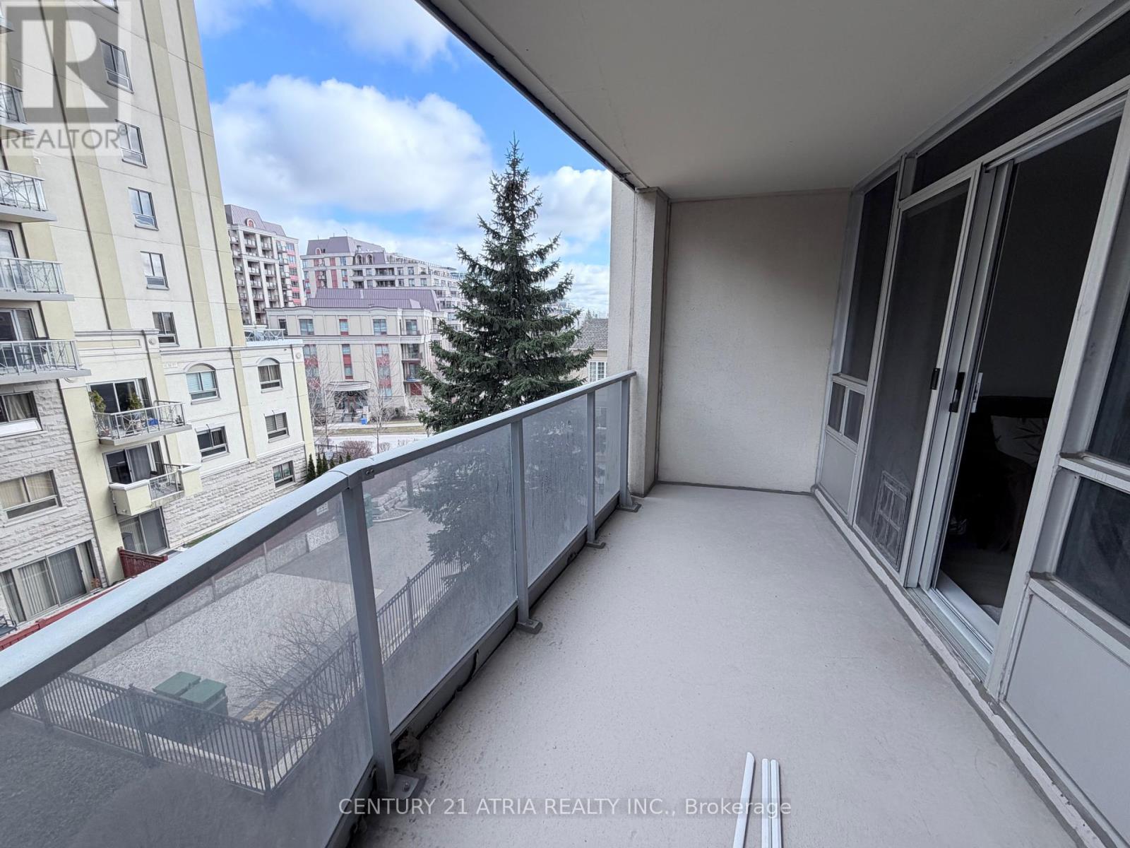 303 - 8 Rean Drive, Toronto, Ontario  M2K 3B9 - Photo 5 - C12884984