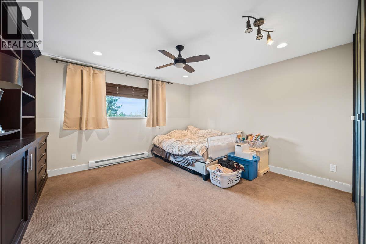 5600 Grousewoods Place, North Vancouver, British Columbia  V7R 4T4 - Photo 17 - R3099842