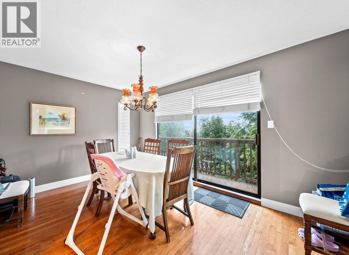 5600 Grousewoods Place, North Vancouver, British Columbia  V7R 4T4 - Photo 4 - R3099842