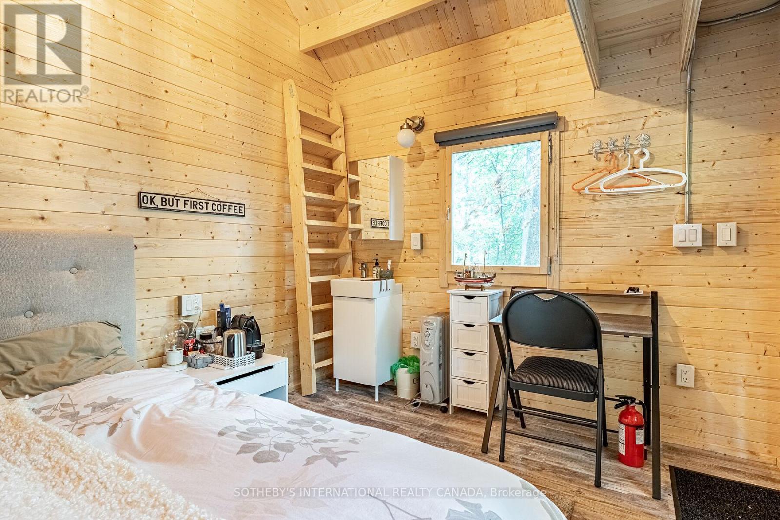 1 & 2 Ivy Lane, Orillia, Ontario  L3V 6H1 - Photo 37 - S12884974