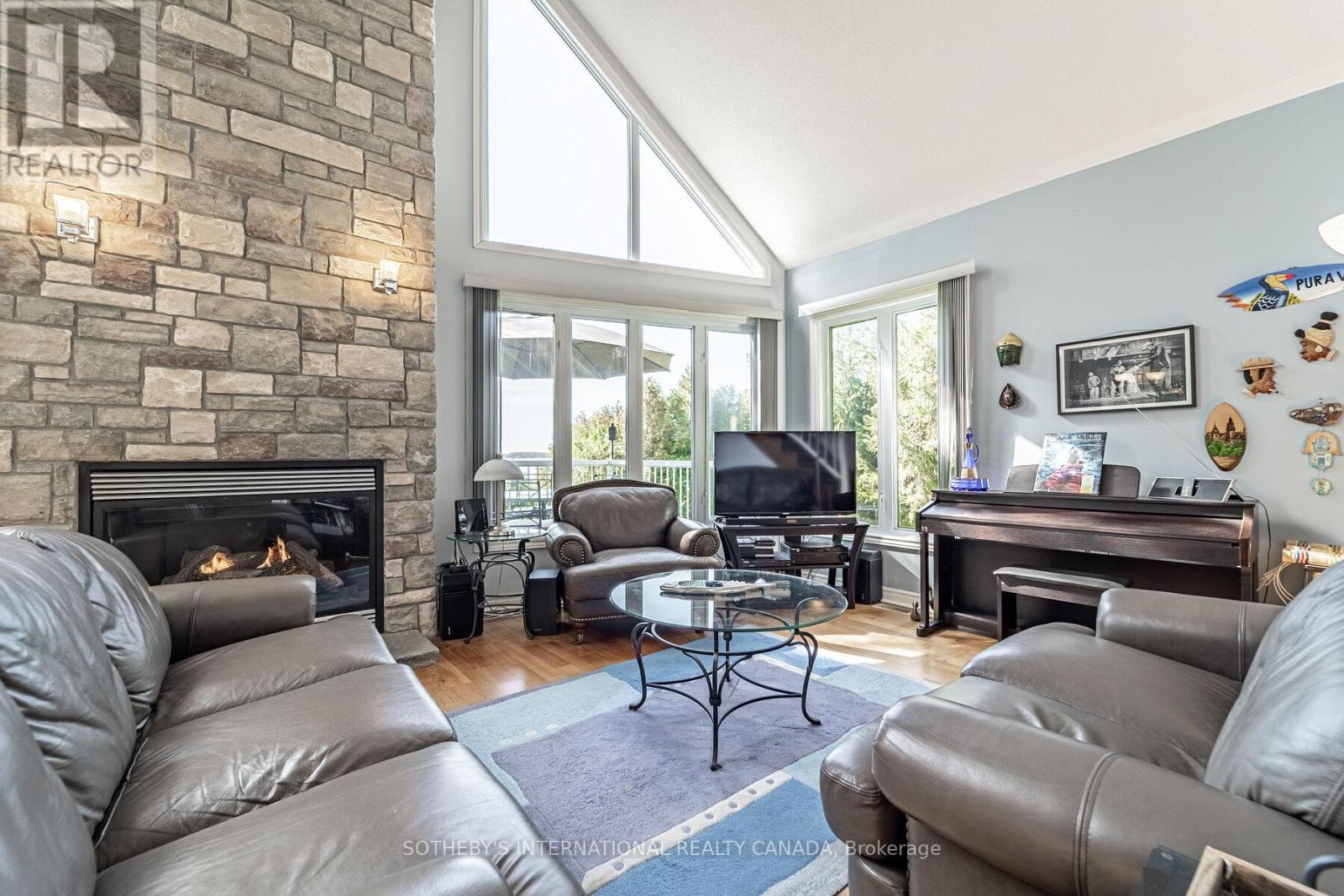 1 & 2 Ivy Lane, Orillia, Ontario  L3V 6H1 - Photo 44 - S12884974