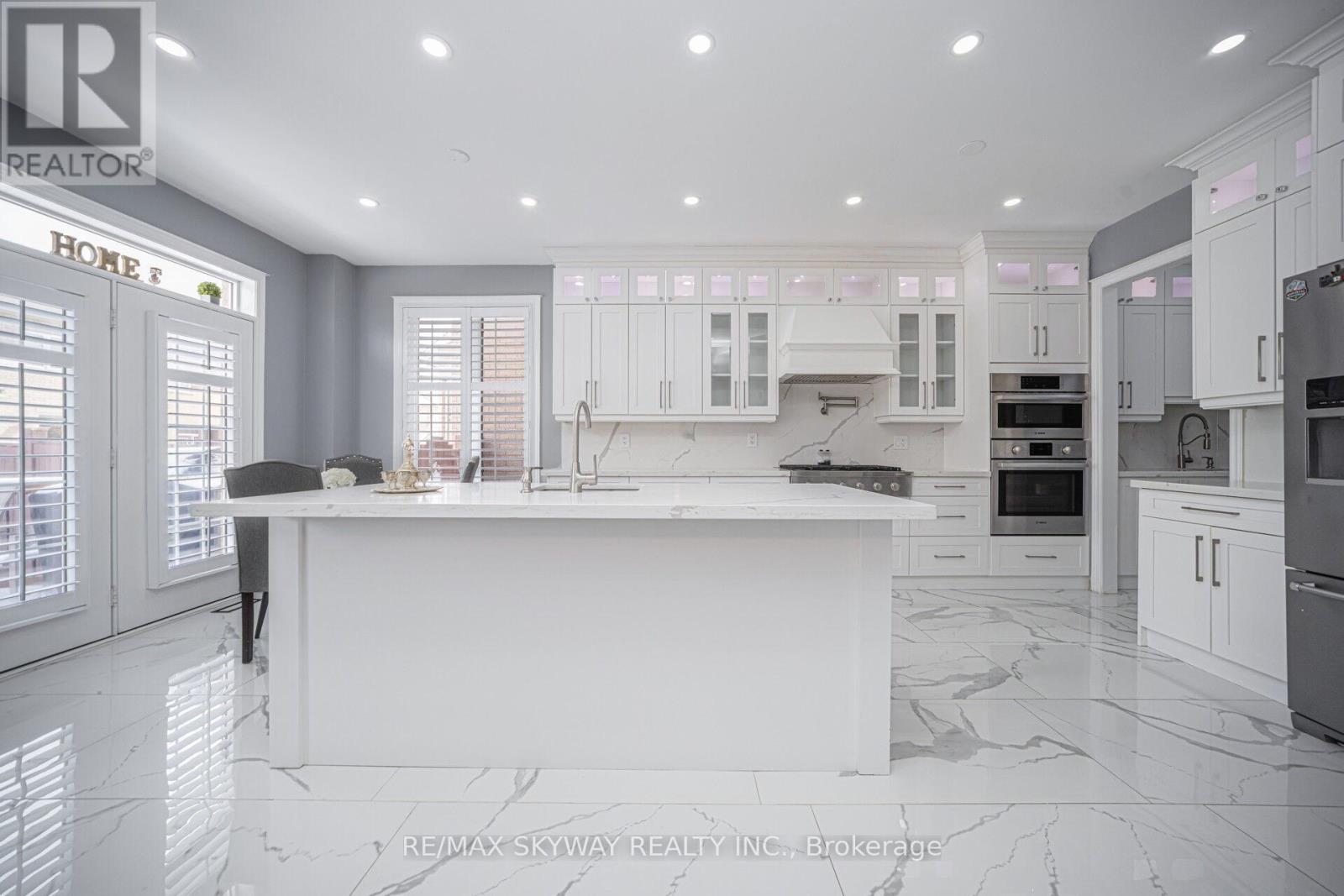 44 Eaglesprings Crescent, Brampton, Ontario L6P 2W2 - Photo 19 - W12884874