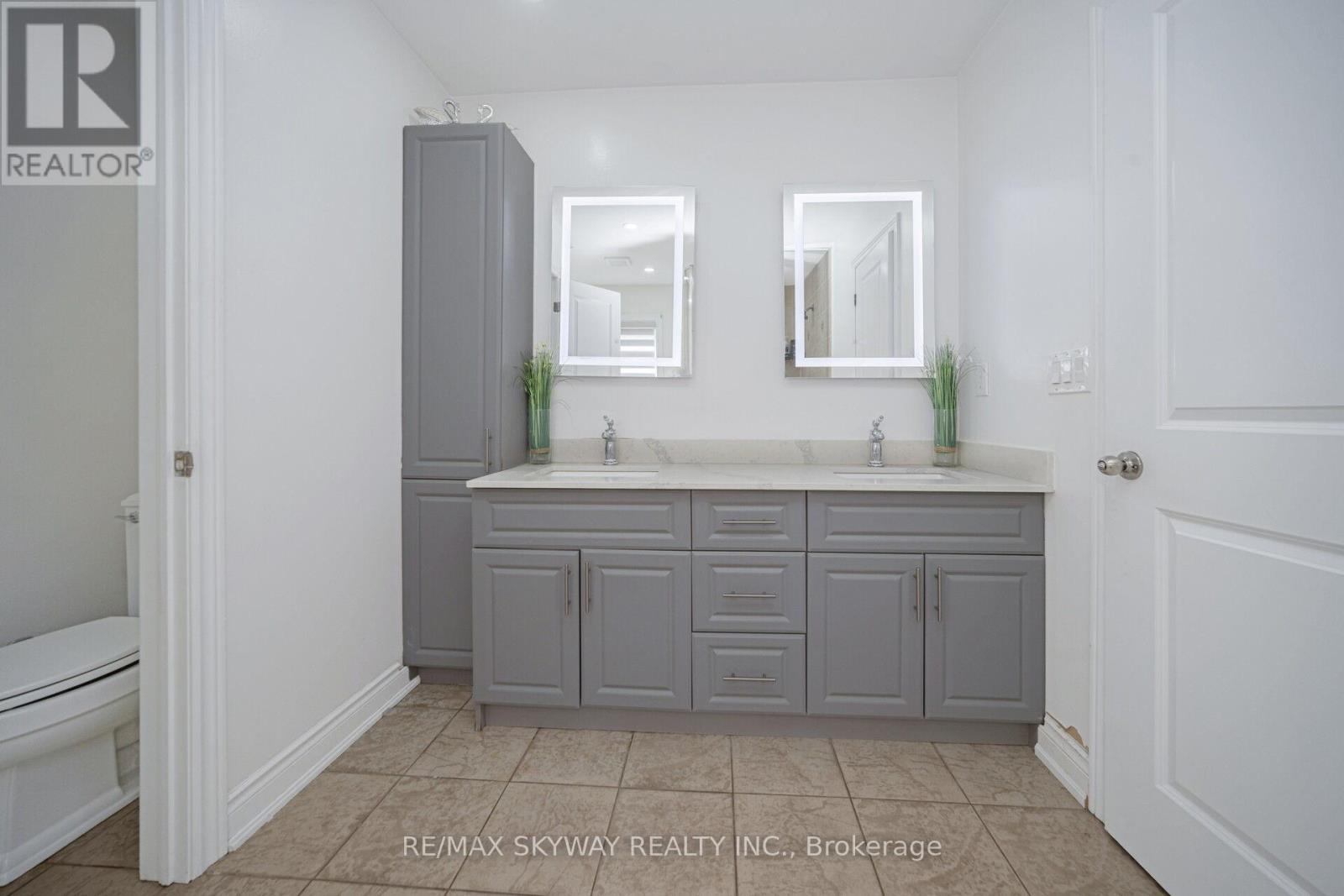 44 Eaglesprings Crescent, Brampton, Ontario L6P 2W2 - Photo 39 - W12884874