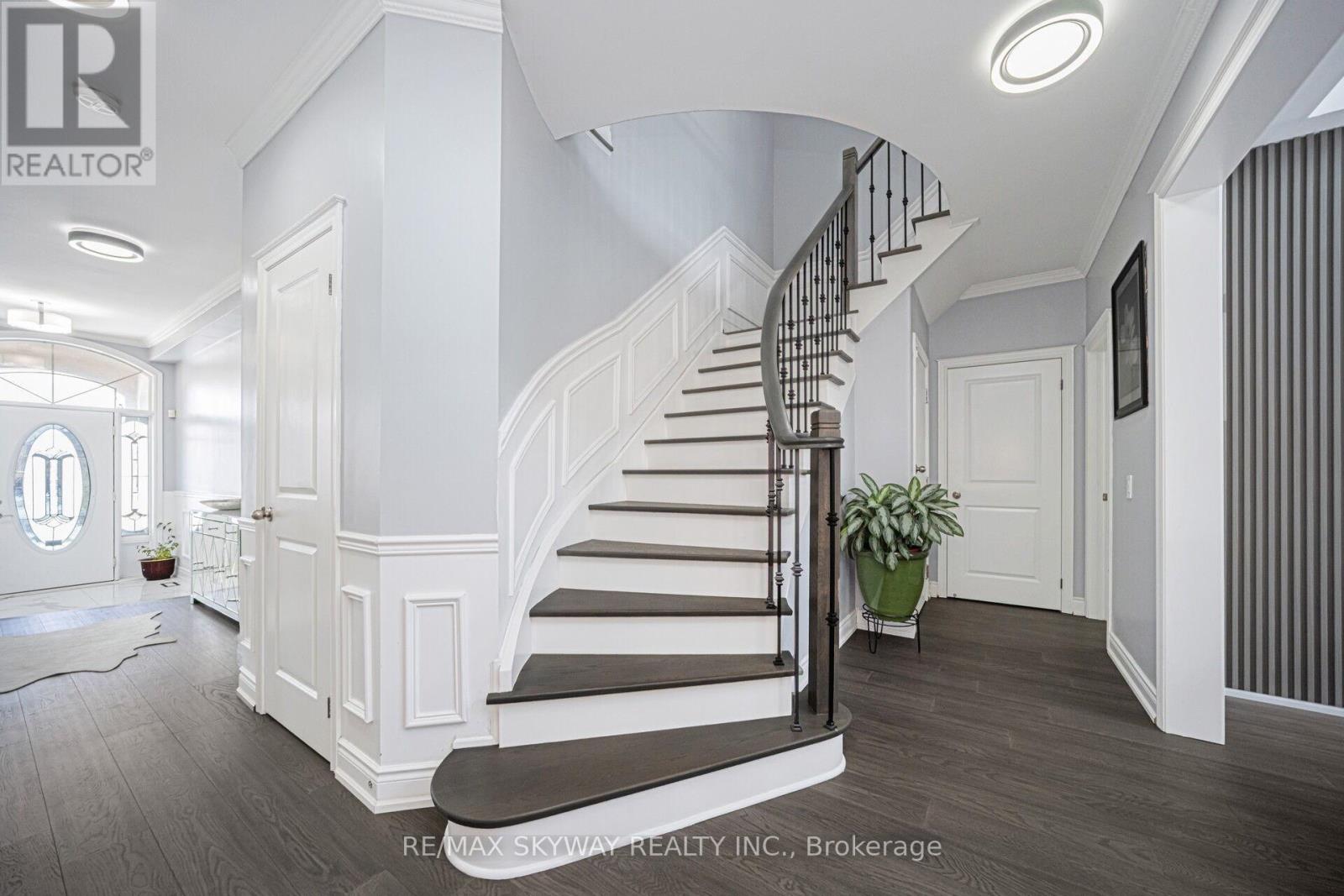 44 Eaglesprings Crescent, Brampton, Ontario L6P 2W2 - Photo 31 - W12884874