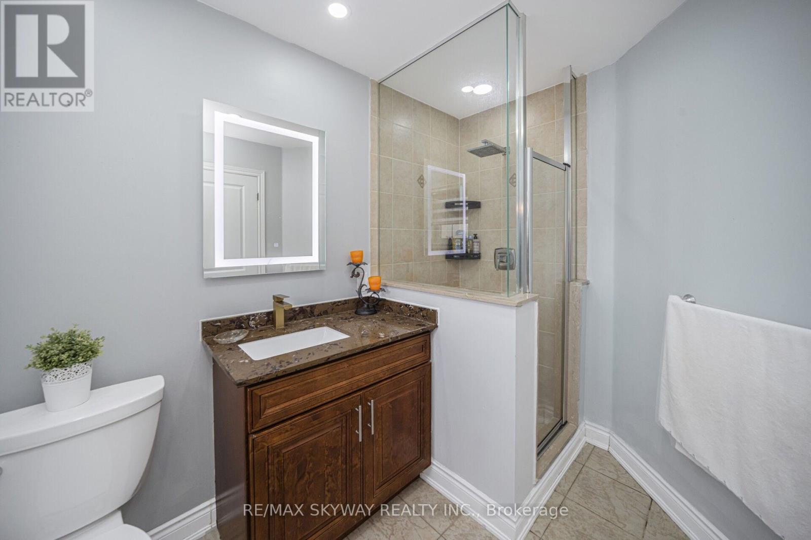 44 Eaglesprings Crescent, Brampton, Ontario L6P 2W2 - Photo 45 - W12884874