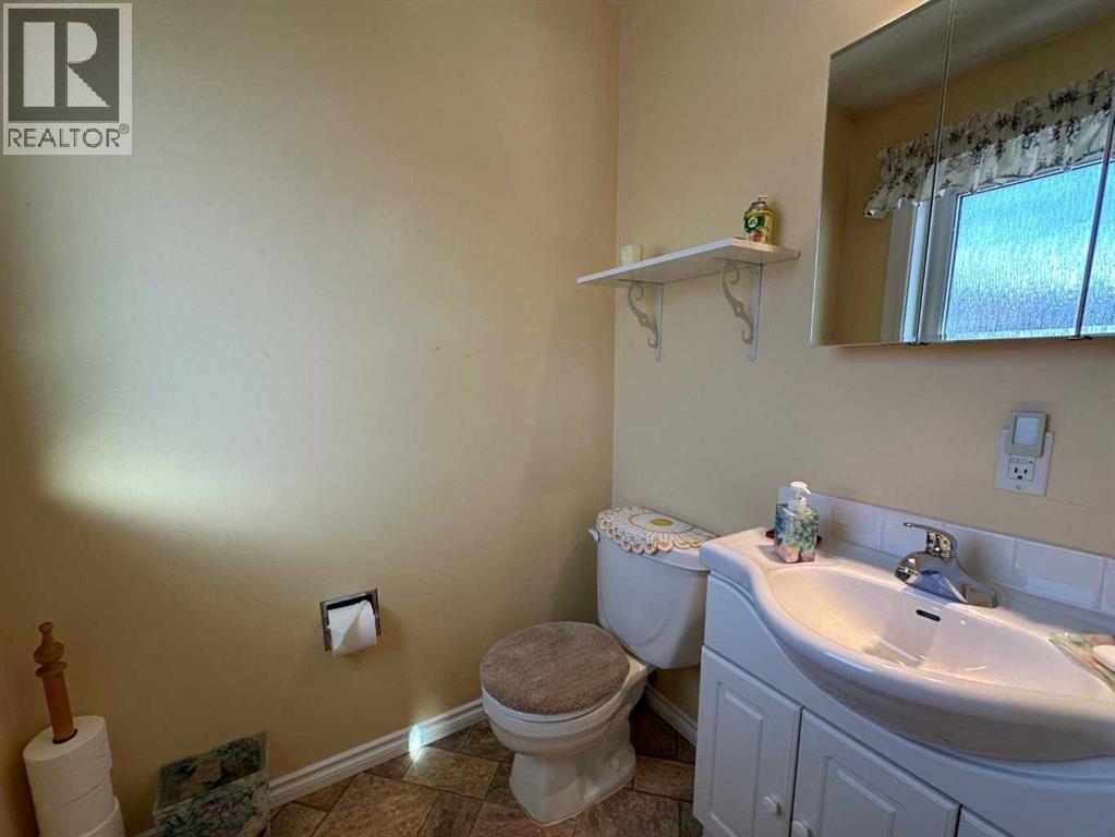 1801 82 Street, Coleman, Alberta  T0K 0M0 - Photo 12 - A2291273