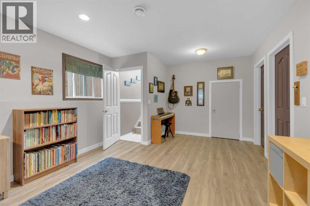 21 Hunter Road, Sylvan Lake, Alberta  T4S 2L6 - Photo 21 - A2252901