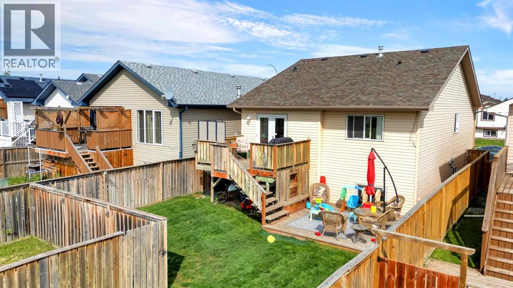 21 Hunter Road, Sylvan Lake, Alberta  T4S 2L6 - Photo 32 - A2252901