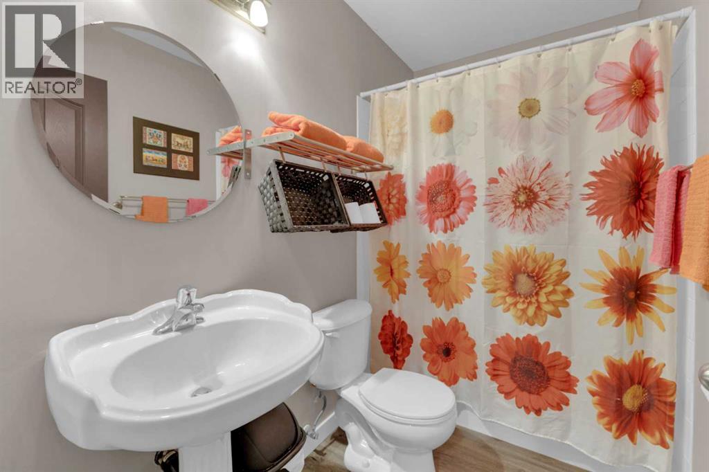 21 Hunter Road, Sylvan Lake, Alberta  T4S 2L6 - Photo 27 - A2252901