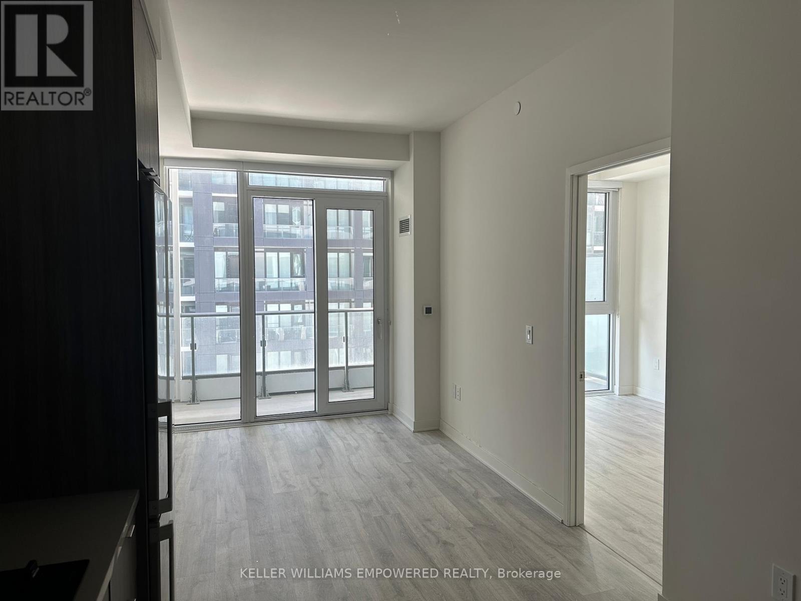 1527 - 70 Princess Street, Toronto, Ontario  M5A 0X6 - Photo 7 - C12884996