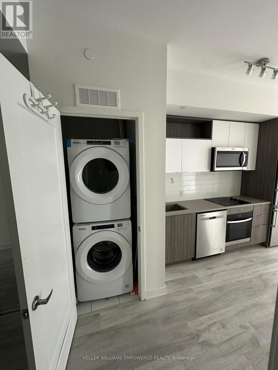 1527 - 70 Princess Street, Toronto, Ontario  M5A 0X6 - Photo 9 - C12884996