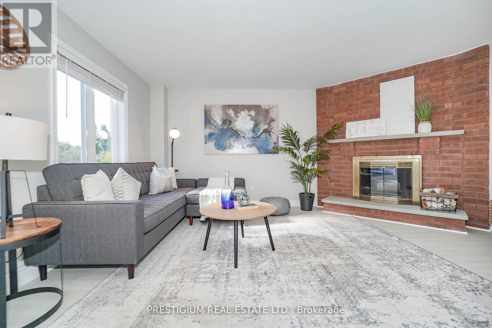 Upper - 55 Fifefield Drive, Vaughan, Ontario  L6A 1J2 - Photo 17 - N12885000