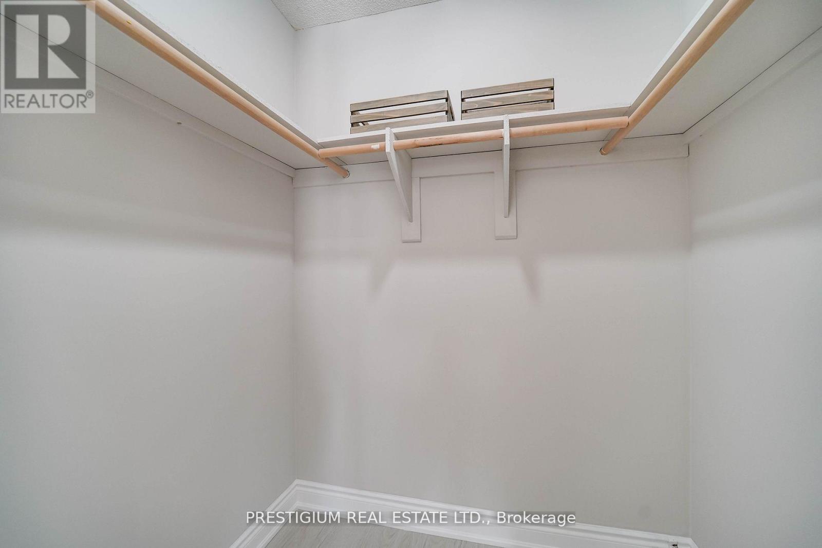 Upper - 55 Fifefield Drive, Vaughan, Ontario  L6A 1J2 - Photo 23 - N12885000