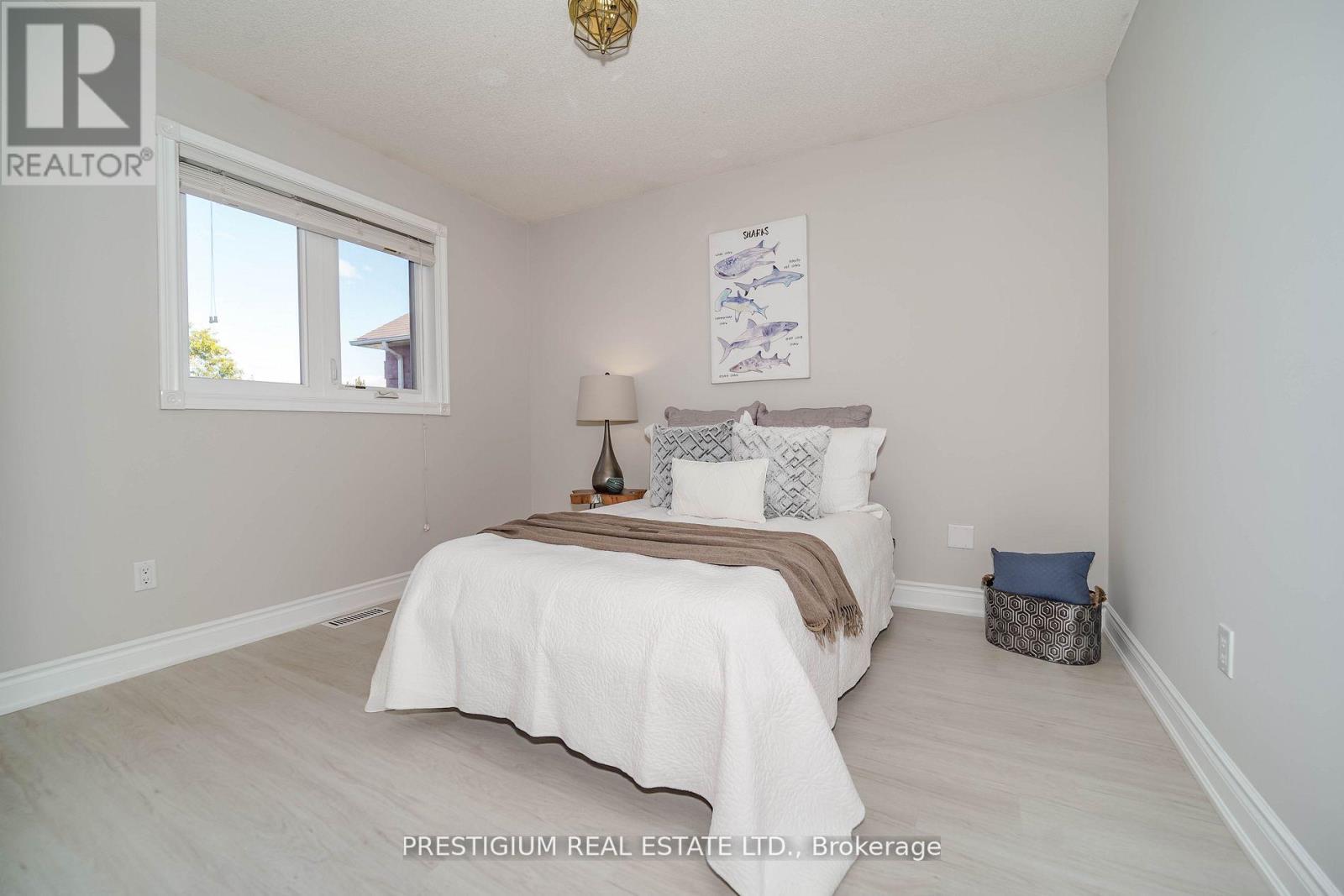 Upper - 55 Fifefield Drive, Vaughan, Ontario  L6A 1J2 - Photo 25 - N12885000