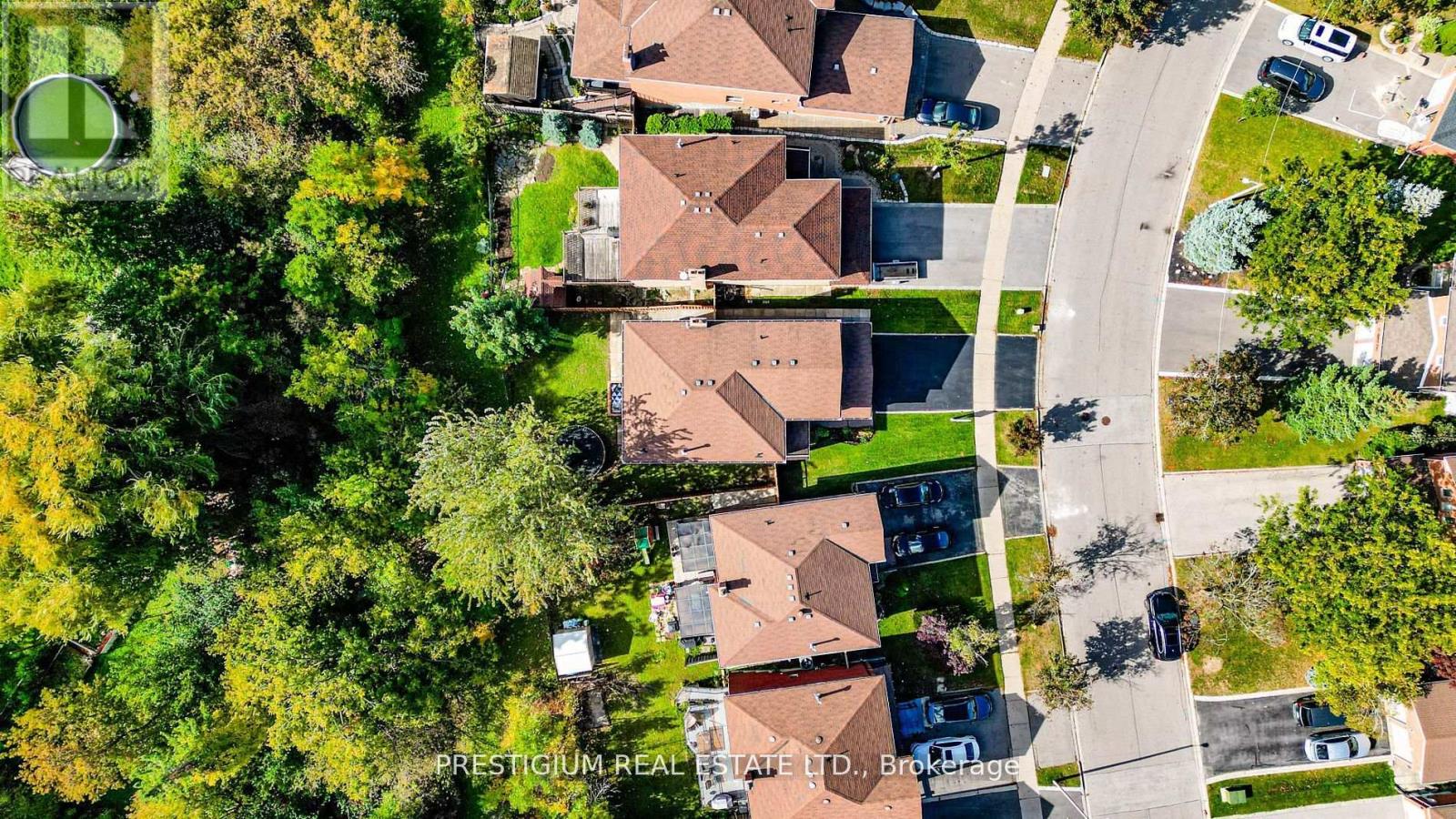 Upper - 55 Fifefield Drive, Vaughan, Ontario  L6A 1J2 - Photo 3 - N12885000