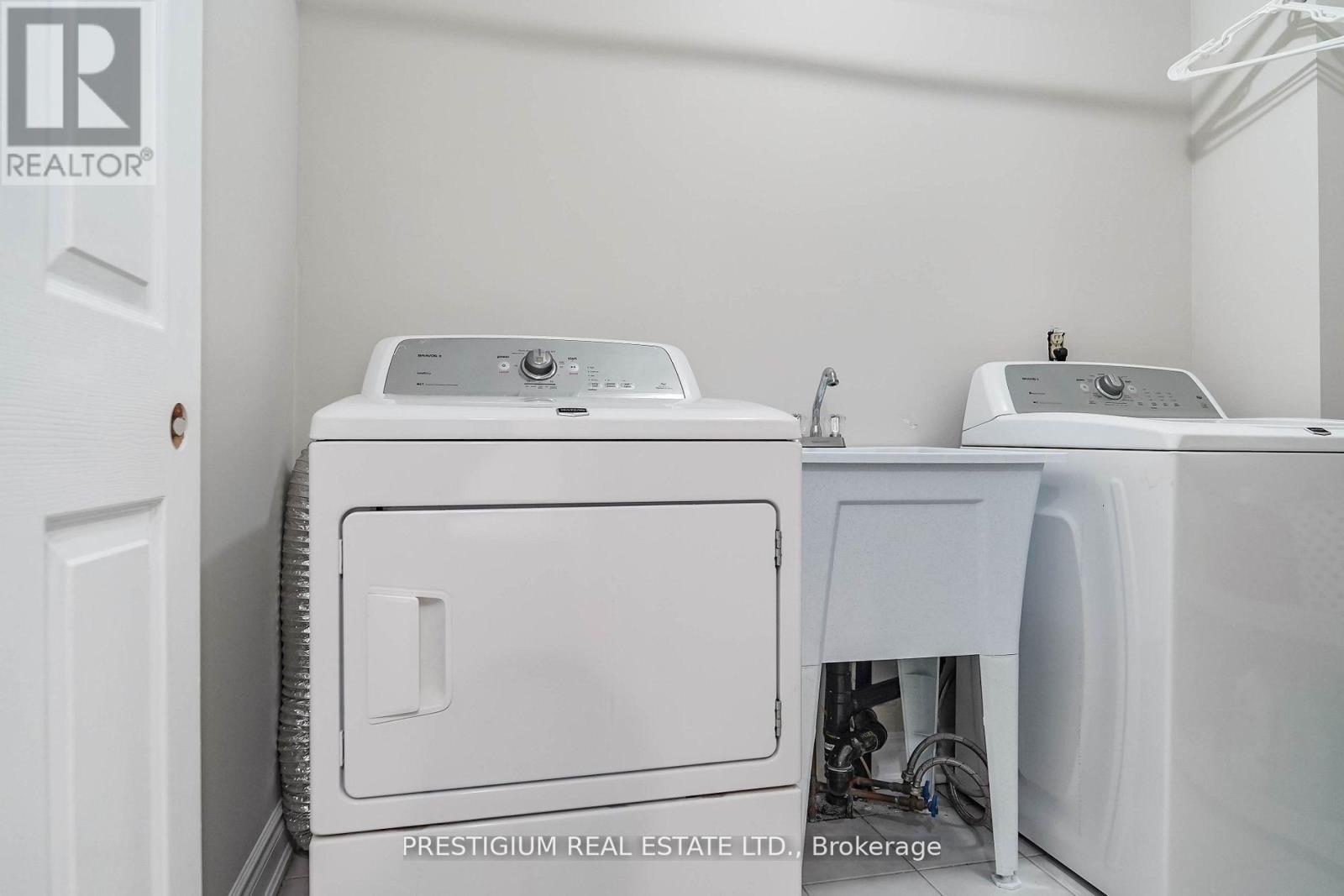 Upper - 55 Fifefield Drive, Vaughan, Ontario  L6A 1J2 - Photo 31 - N12885000