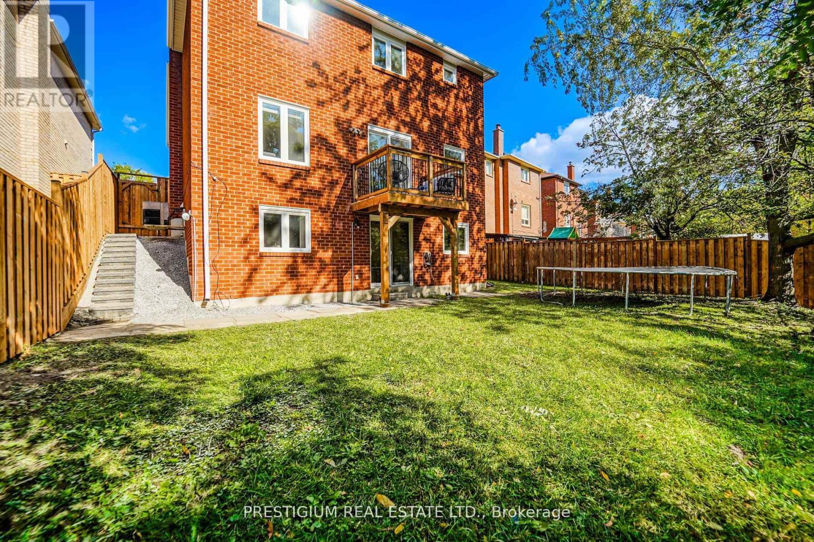 Upper - 55 Fifefield Drive, Vaughan, Ontario  L6A 1J2 - Photo 33 - N12885000