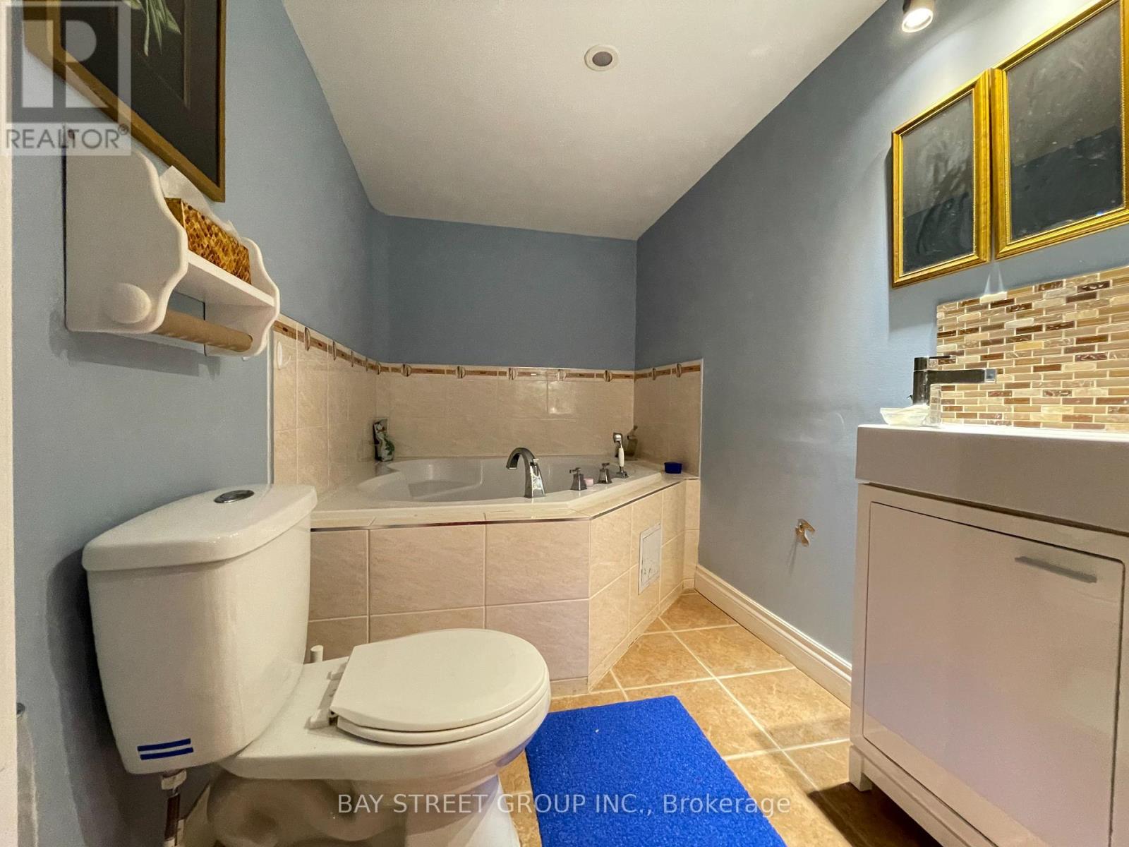 7 Markwood Lane, Vaughan, Ontario  L4J 7P2 - Photo 19 - N12885008