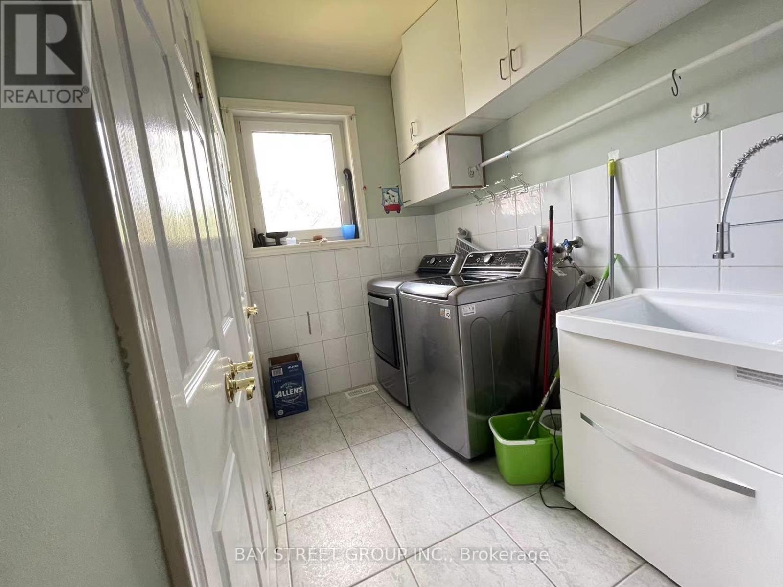 7 Markwood Lane, Vaughan, Ontario  L4J 7P2 - Photo 24 - N12885008