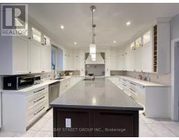 7 MARKWOOD LANE, Vaughan, Ontario