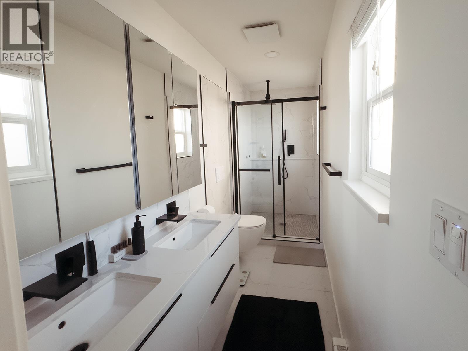 679 Gamma Avenue, Burnaby, British Columbia  V5C 6A3 - Photo 23 - R3097942