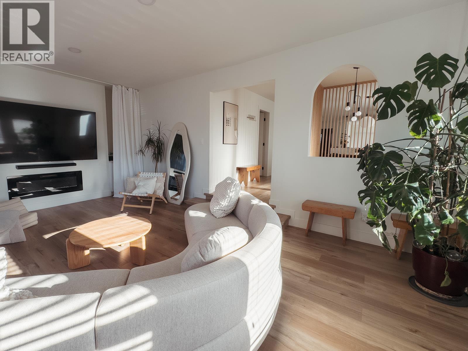 679 Gamma Avenue, Burnaby, British Columbia  V5C 6A3 - Photo 15 - R3097942