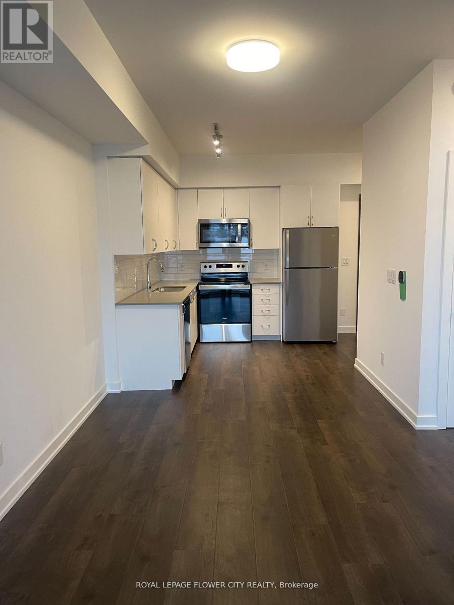 211 - 56 Lakeside Terrace, Barrie, Ontario  L4M 0L4 - Photo 3 - S12885014