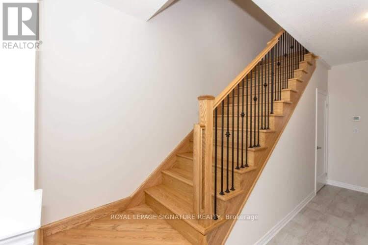 3021 Rivertrail Common, Oakville, Ontario  L6M 0Z1 - Photo 12 - W12884986