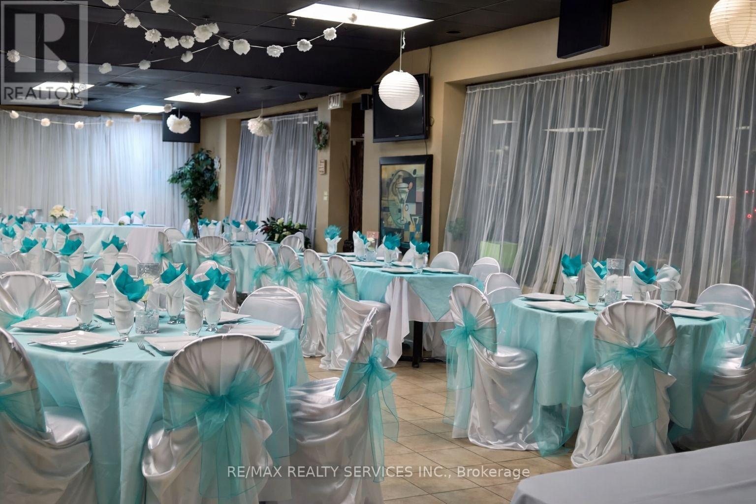 2&3b - 1076 Cardiff Boulevard, Mississauga, Ontario  L5S 1M4 - Photo 2 - W12885024