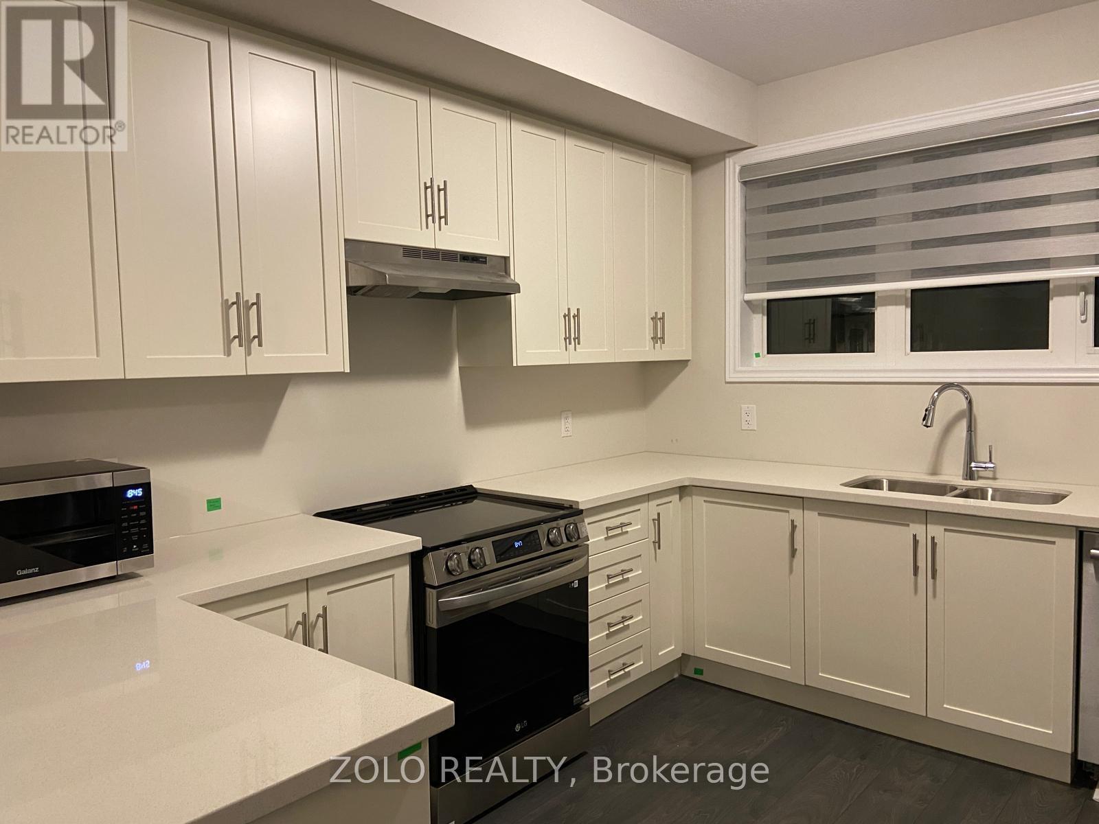 33 - 100 Hollywood Court, Cambridge, Ontario N1R 0C5 - Photo 3 - X12884992