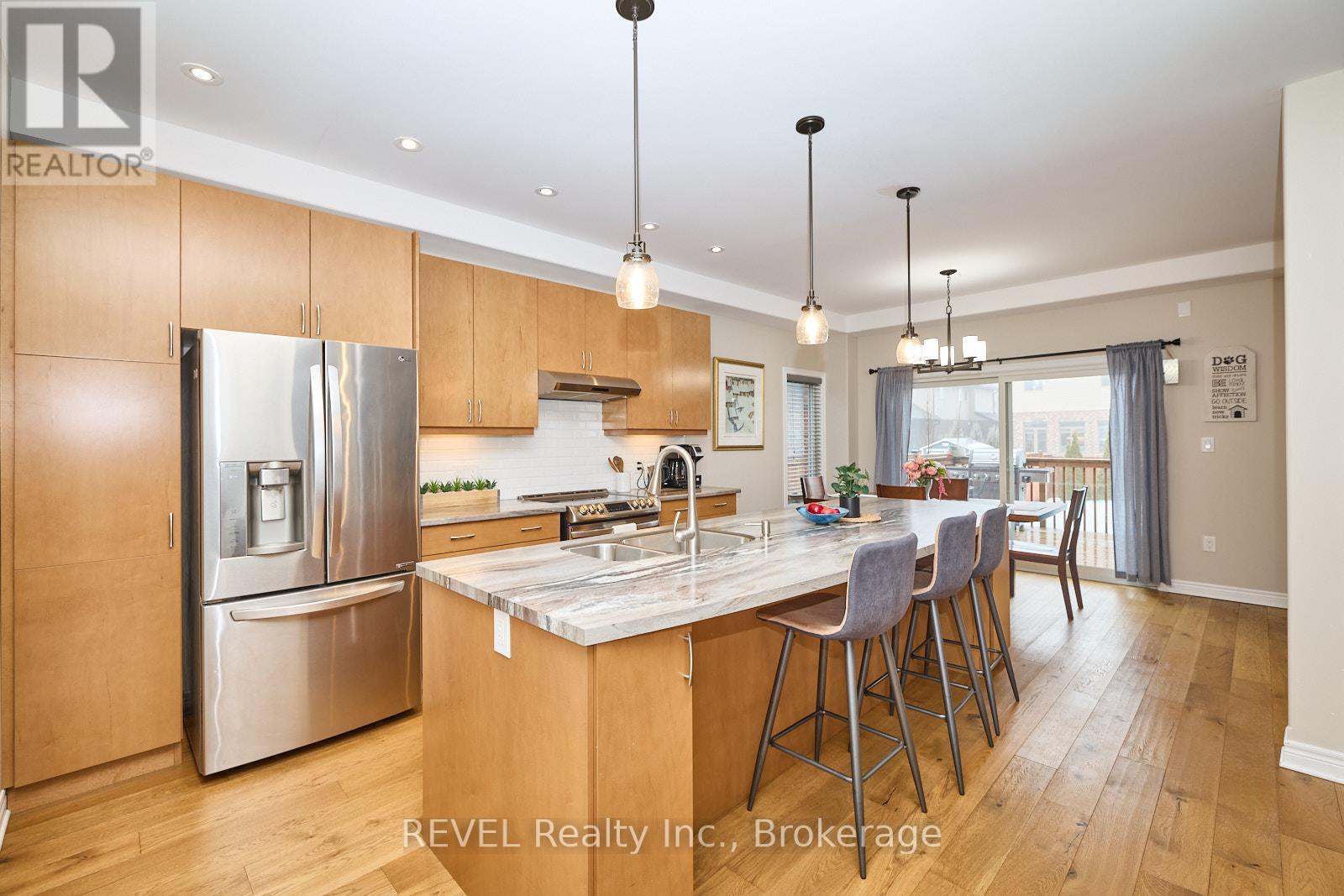 18 Brewerton Boulevard, Pelham, Ontario  L0S 1E5 - Photo 6 - X12800840