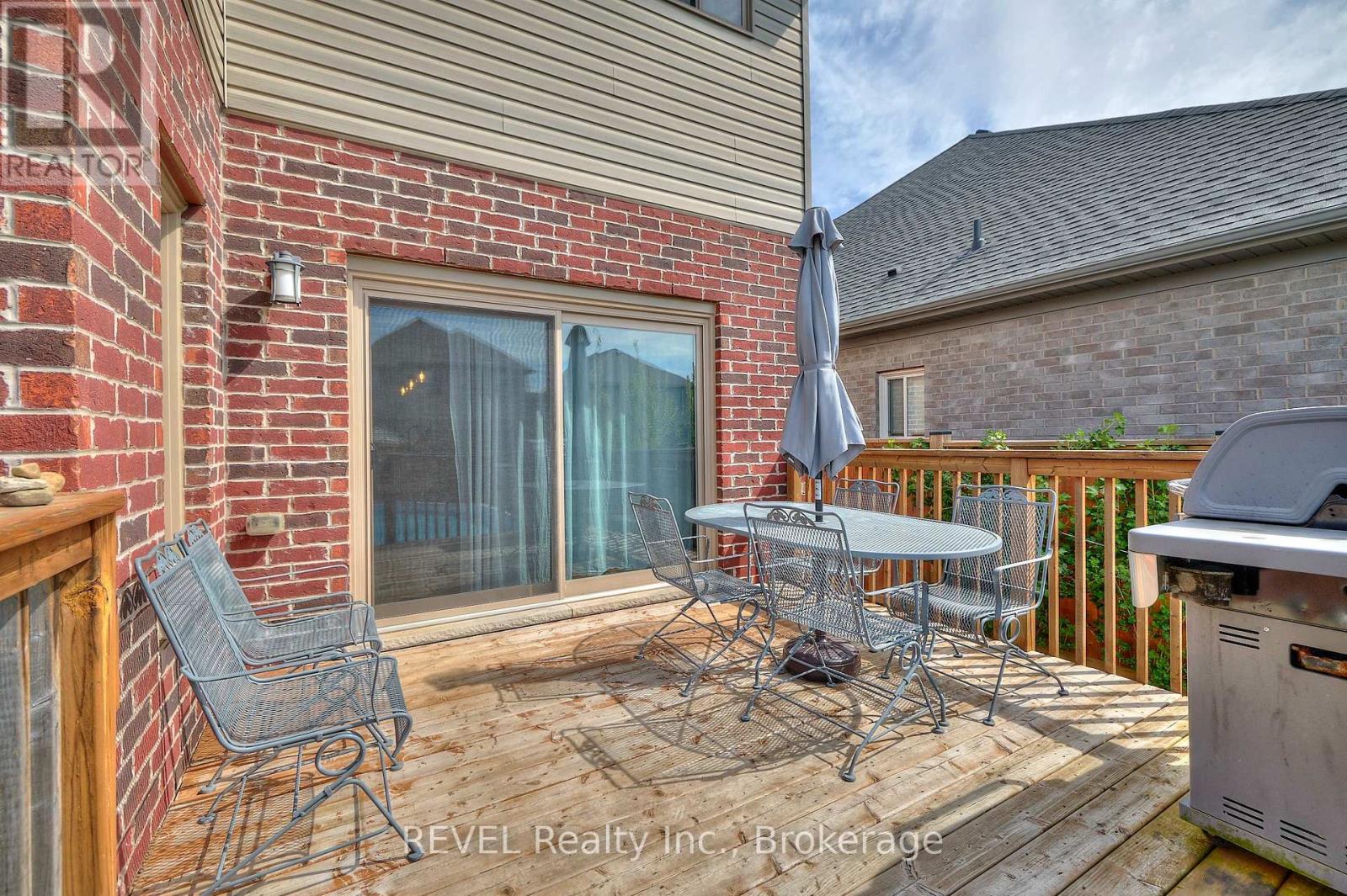 18 Brewerton Boulevard, Pelham, Ontario  L0S 1E5 - Photo 27 - X12800840