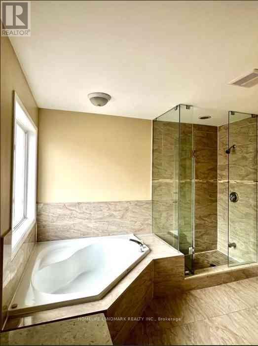 26 Macgregor Avenue, Richmond Hill (Langstaff), Ontario  L4B 4S9 - Photo 7 - N12861878