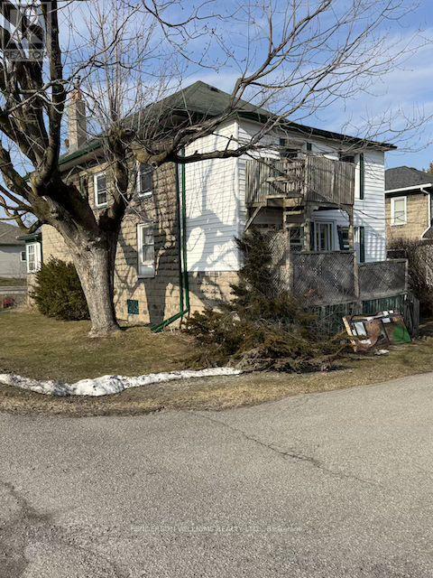 105 Pine Street, Belleville, Ontario  K8N 2M9 - Photo 3 - X12885028