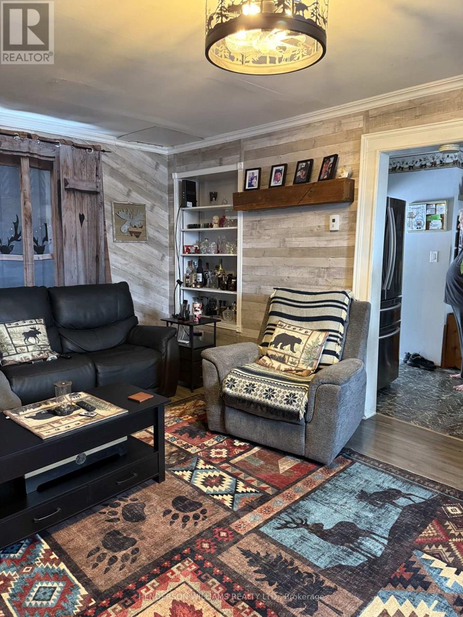 105 Pine Street, Belleville, Ontario  K8N 2M9 - Photo 7 - X12885028