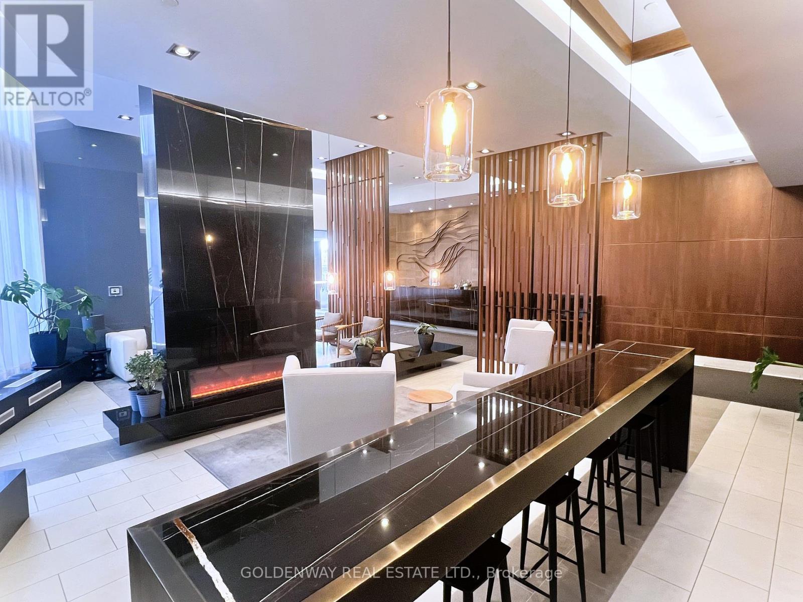 1516 - 160 Vanderhoof Avenue, Toronto, Ontario  M4G 0B7 - Photo 4 - C12885040