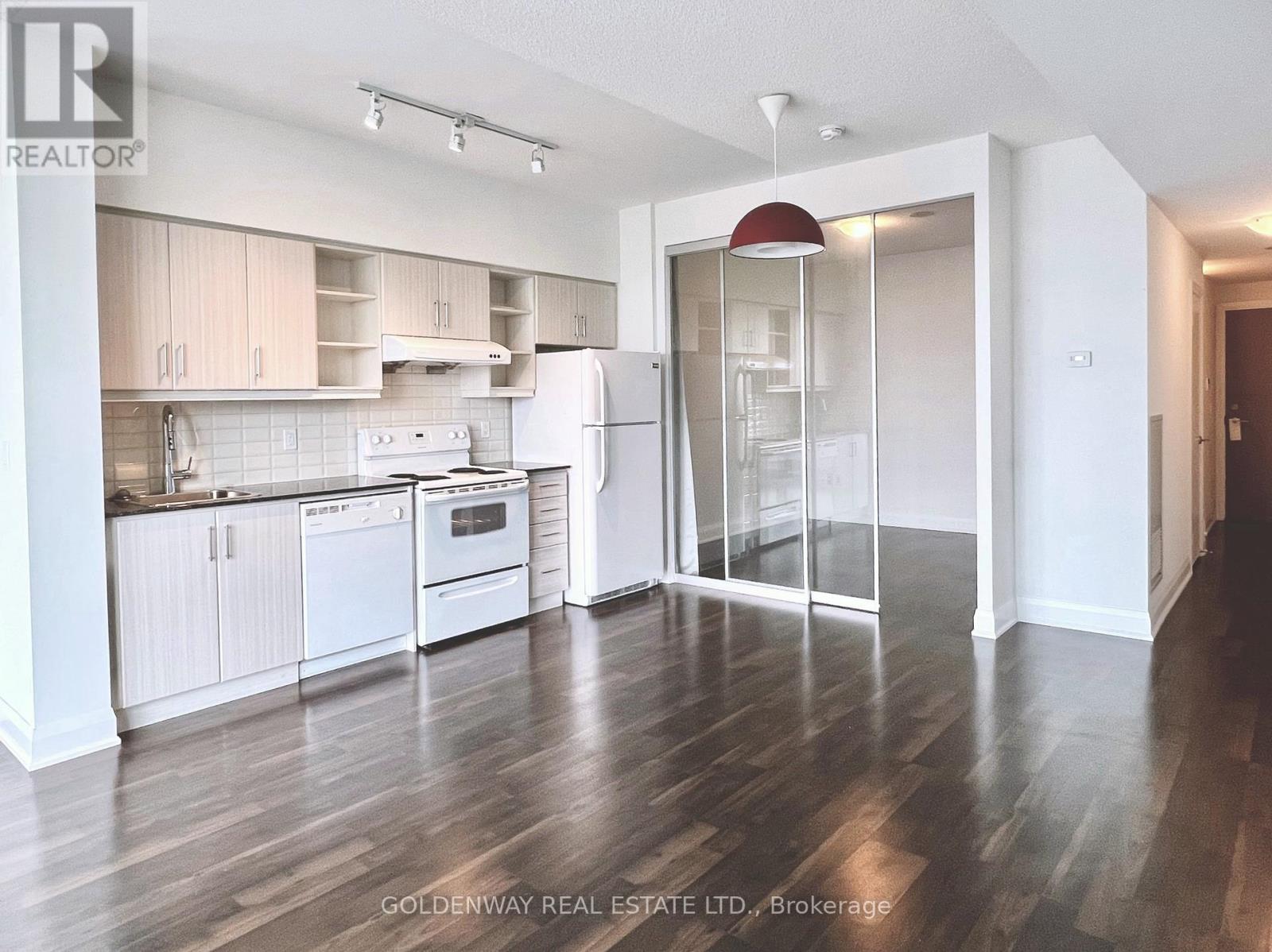 1516 - 160 Vanderhoof Avenue, Toronto, Ontario  M4G 0B7 - Photo 6 - C12885040