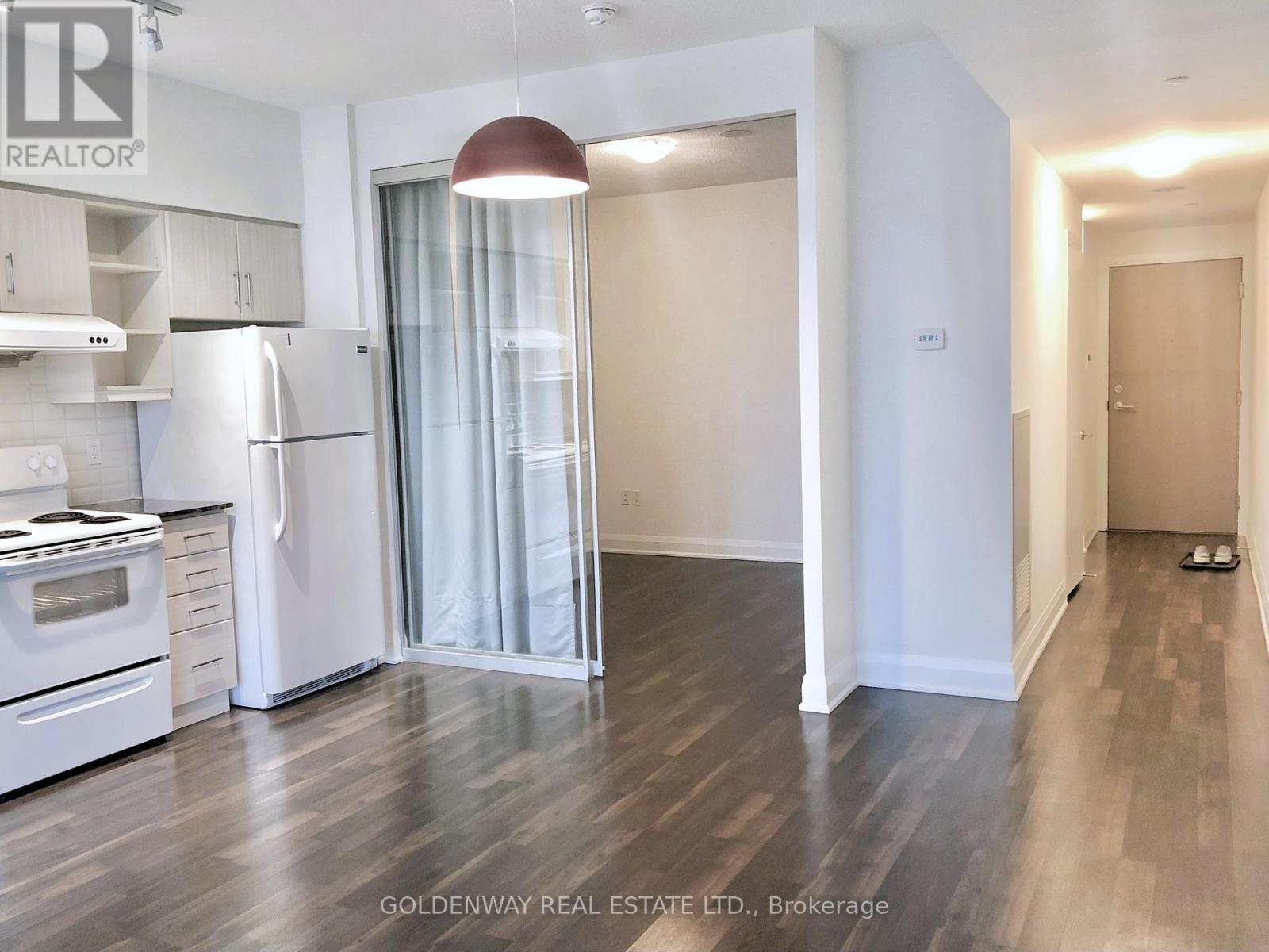 1516 - 160 Vanderhoof Avenue, Toronto, Ontario  M4G 0B7 - Photo 7 - C12885040