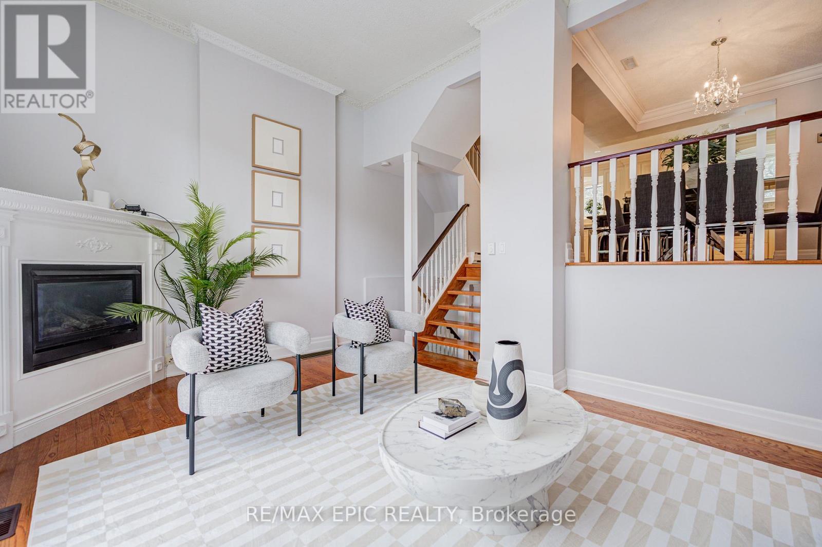 6 - 115 Henderson Avenue, Markham, Ontario  L3T 2L3 - Photo 9 - N12885032