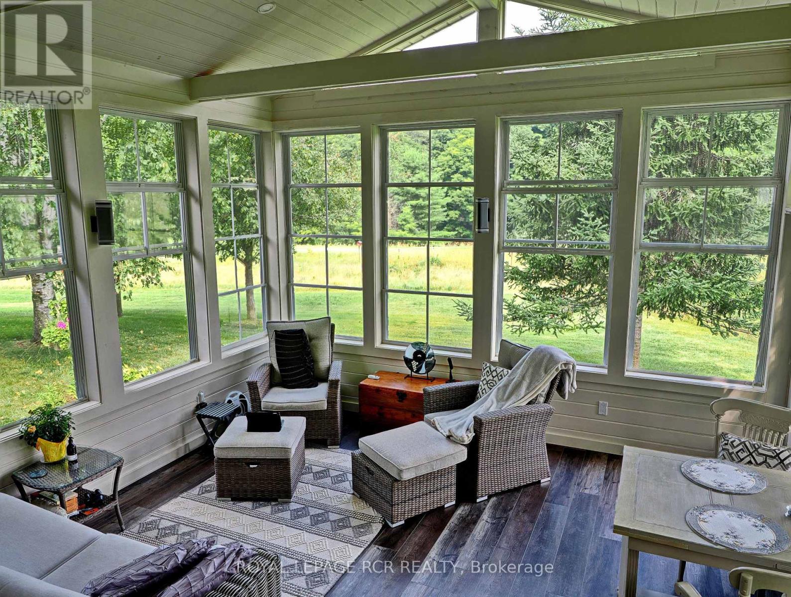 2 - 28 Reddington Drive, Caledon, Ontario L7E 0E4 - Photo 11 - W12337270